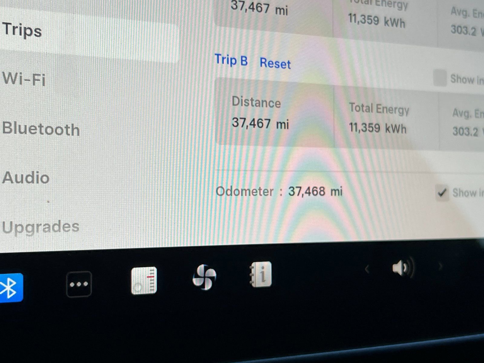 Used 2023 Tesla Model Y Long Range image 27