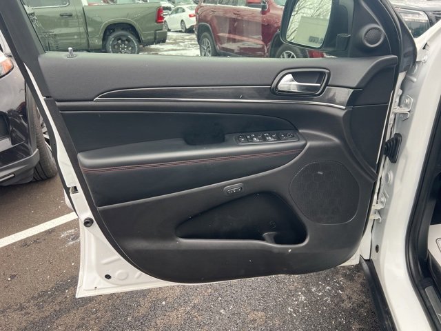 Used 2021 Jeep Grand Cherokee Trailhawk image 6