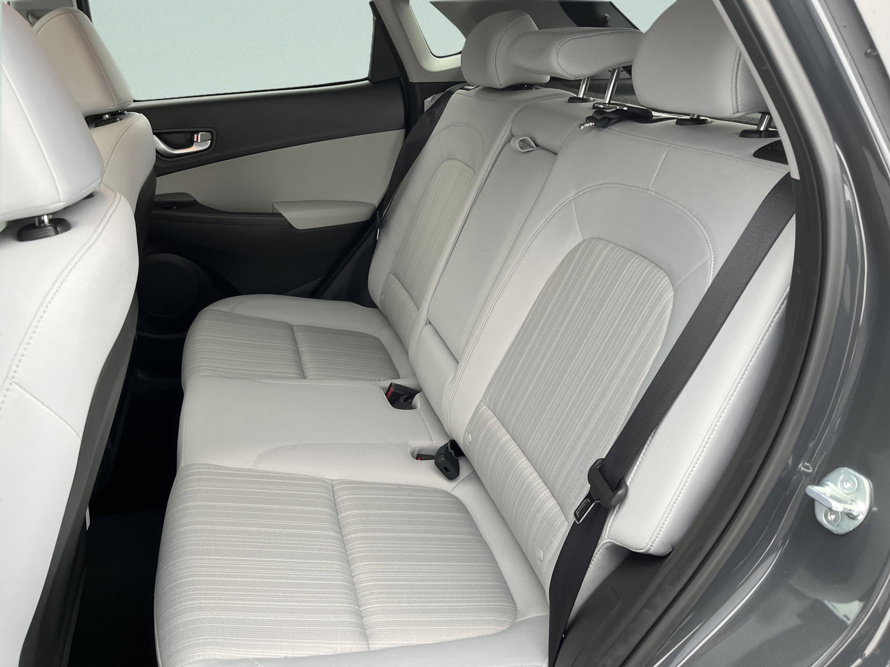 Used 2023 Hyundai Kona SEL w/ Convenience Package image 32