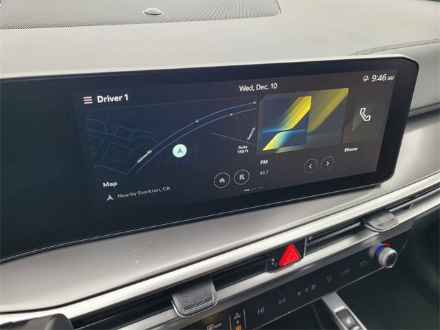 Used 2024 Kia Sorento S image 12