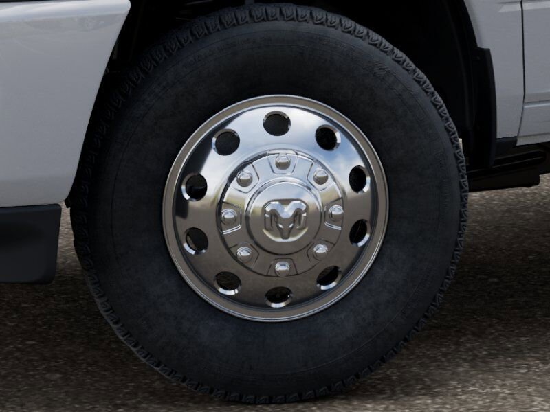 New 2026 RAM 3500 Laramie AWD/4WD image 4