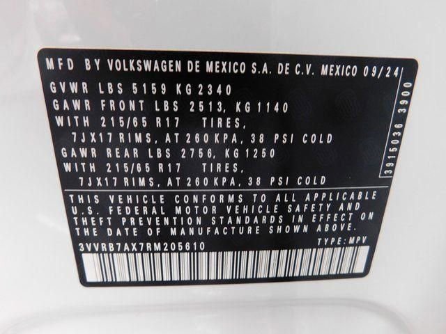Used 2024 Volkswagen Tiguan S image 44