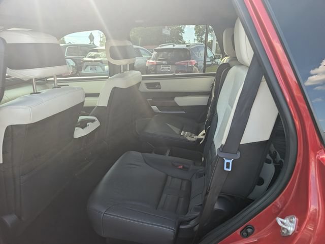 Used 2023 Toyota Sequoia Capstone AWD/4WD image 9