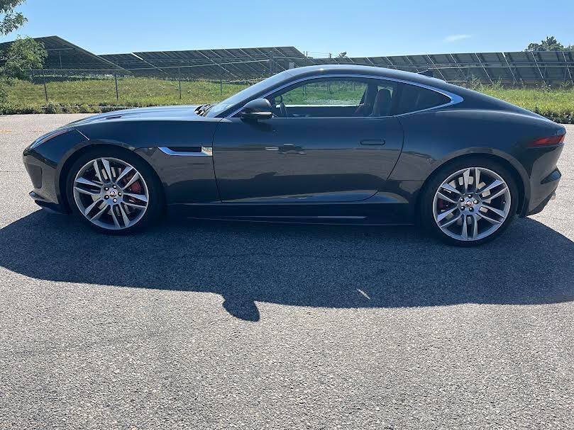 Used 2017 Jaguar F-TYPE R AWD/4WD image 1