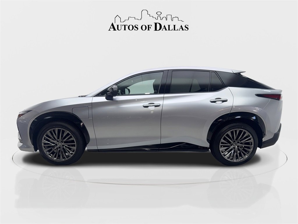 Used 2023 Lexus RZ 450e Premium w/ Accessory Package (2T) image 5