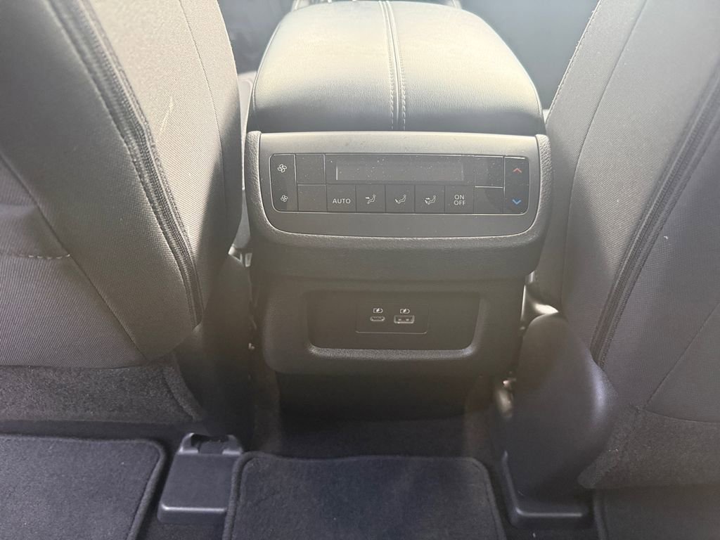Used 2023 Nissan Pathfinder SV w/ Black Appearance Package image 29