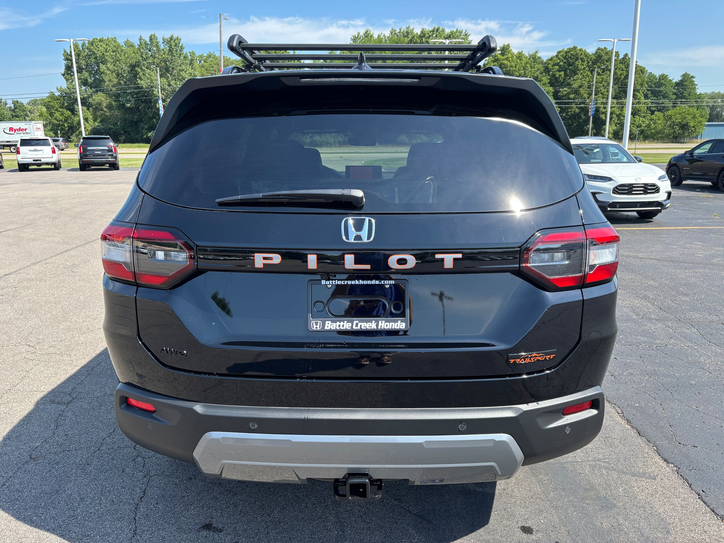 New 2026 Honda Pilot TrailSport image 7