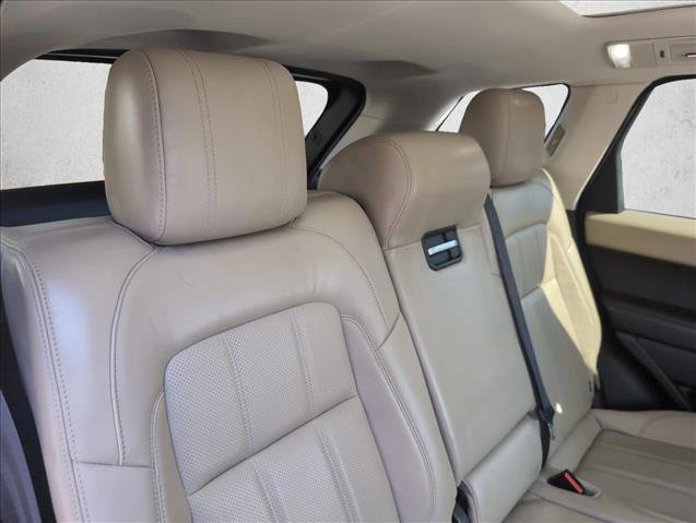 Used 2018 Land Rover Range Rover Sport HSE image 23