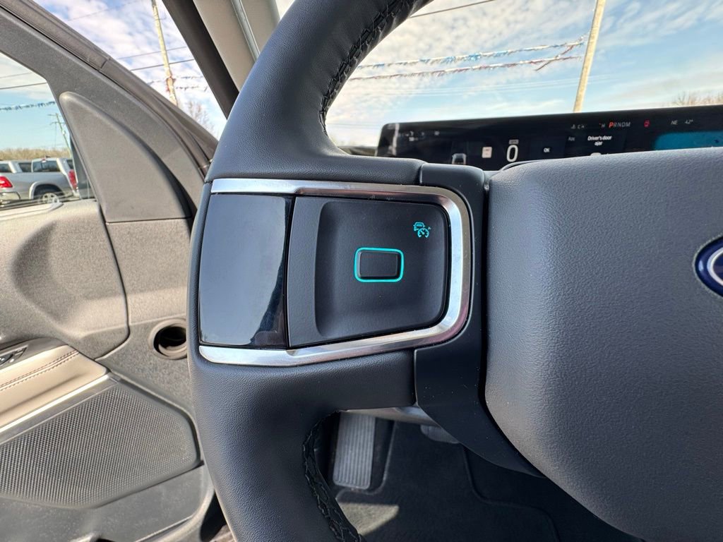 Used 2025 Ford Expedition Max Active image 28