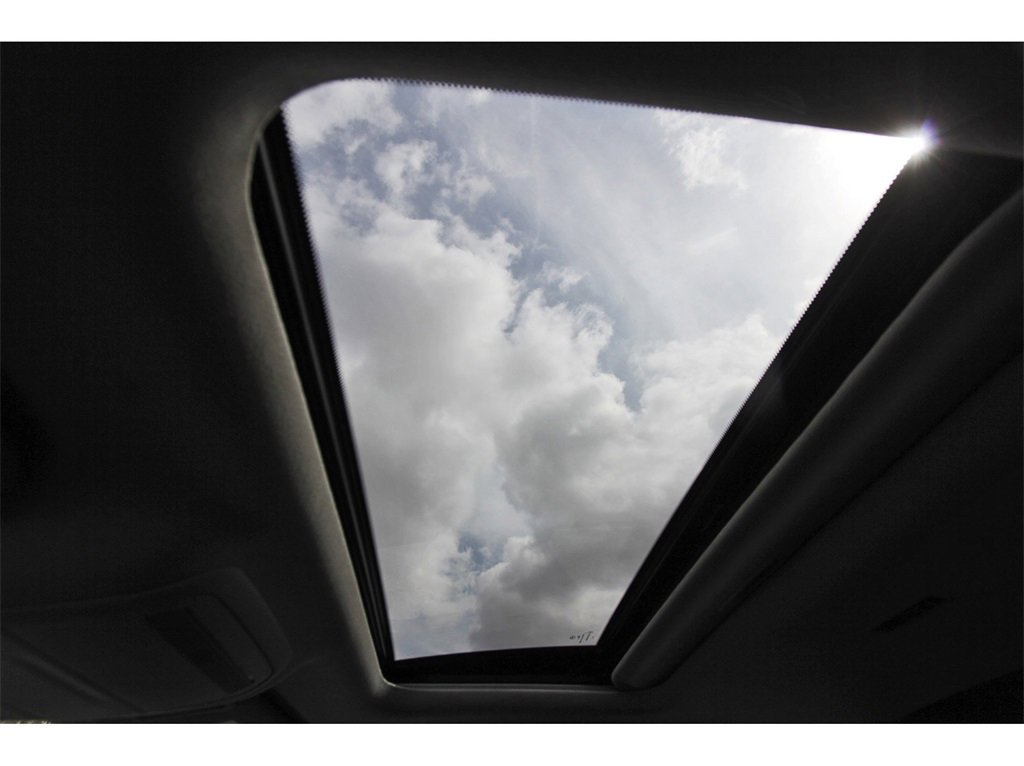 Used 2023 MAZDA CX-30 AWD 2.5 S w/ Premium Package image 23