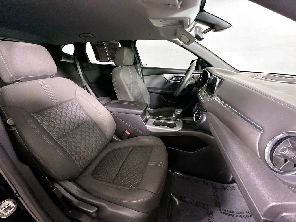 Used 2021 Chevrolet Blazer LT image 9