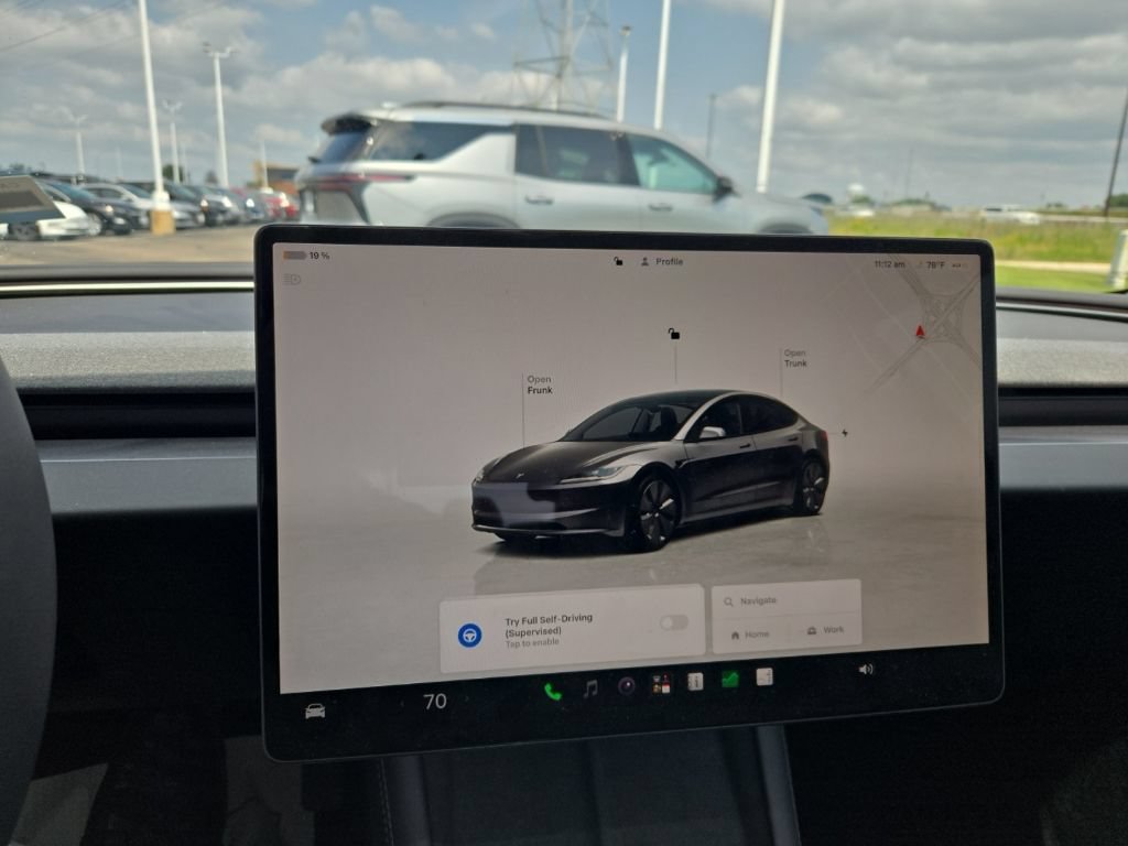 Used 2025 Tesla Model 3 Long Range AWD/4WD image 18