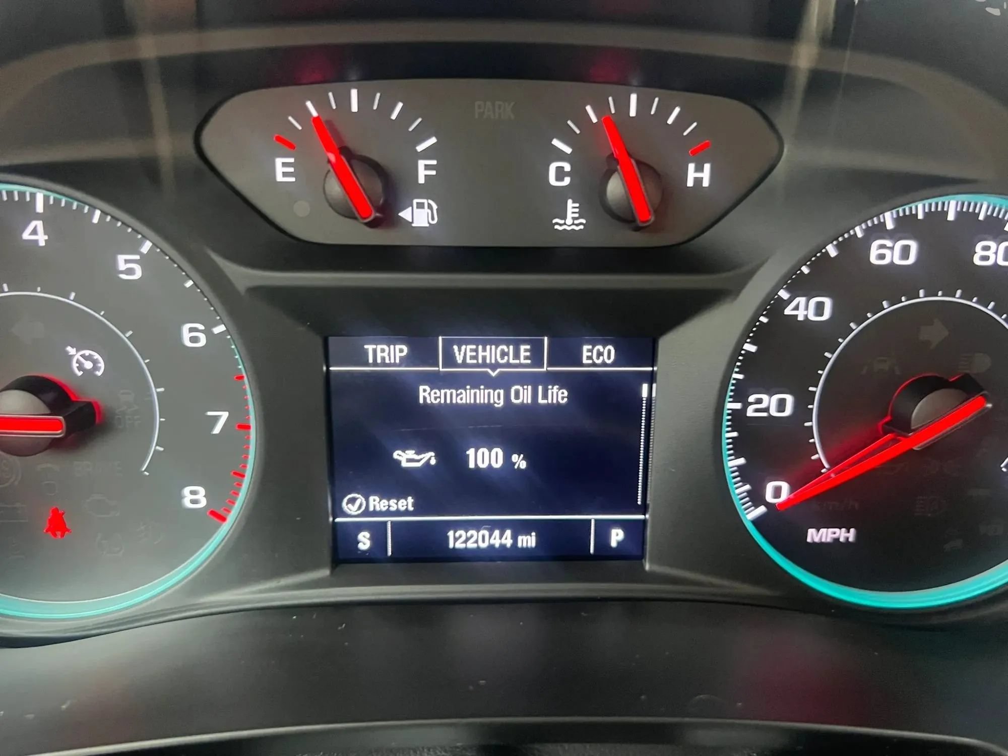 Used 2023 Chevrolet Traverse LS w/ LPO, Cargo Package AWD/4WD image 23