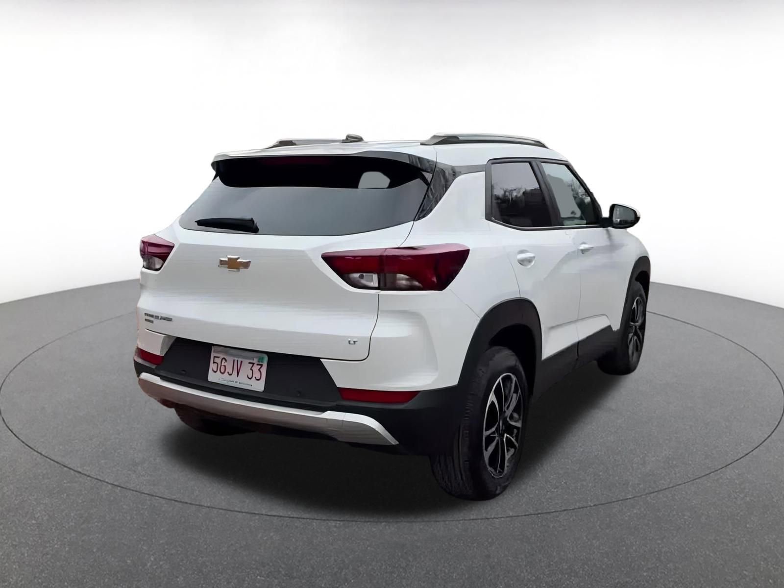 Used 2025 Chevrolet TrailBlazer LT w/ Driver Confidence Package image 14