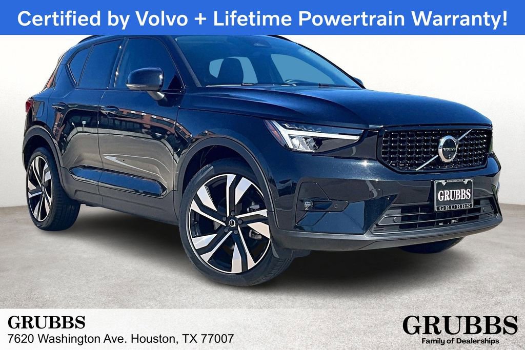 Certified 2025 Volvo XC40 B5 Plus