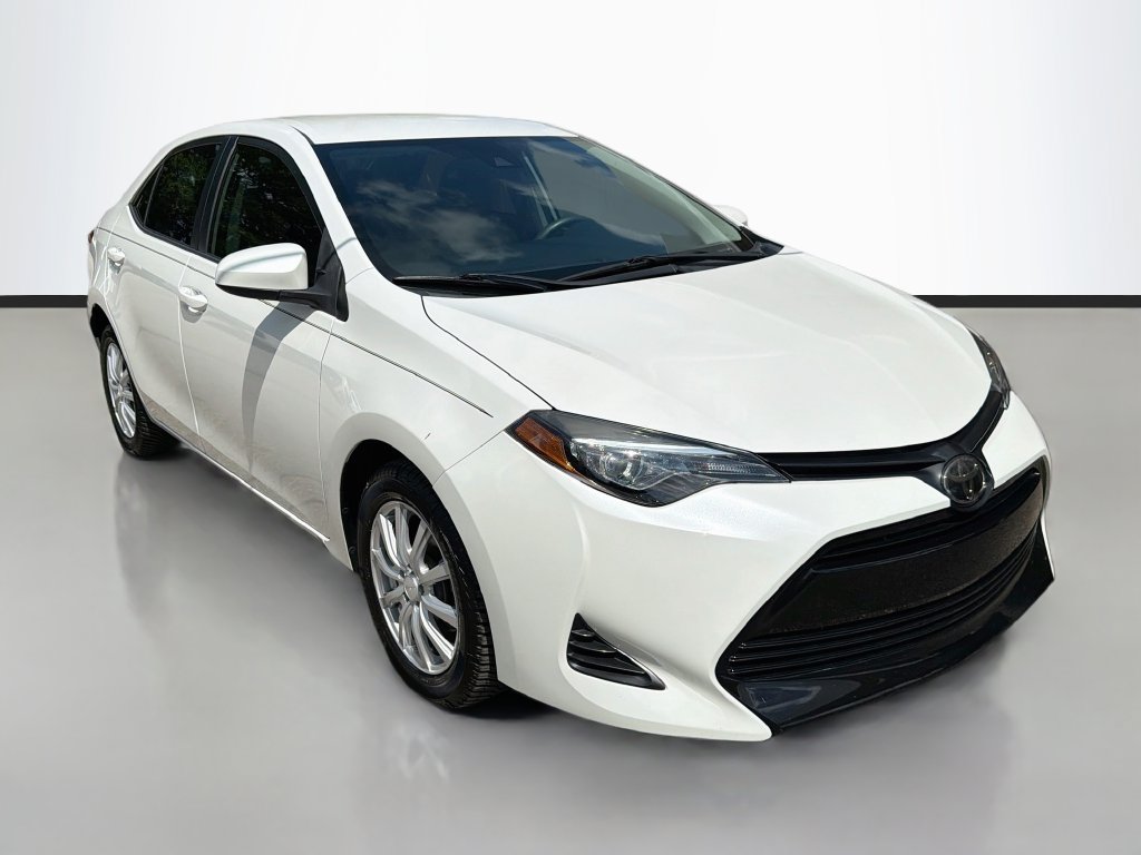 Used 2019 Toyota Corolla LE FWD image 1