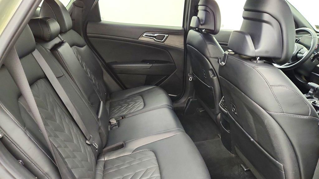 Used 2024 Kia Sportage X-Line w/ X-Line Premium Package AWD/4WD image 24
