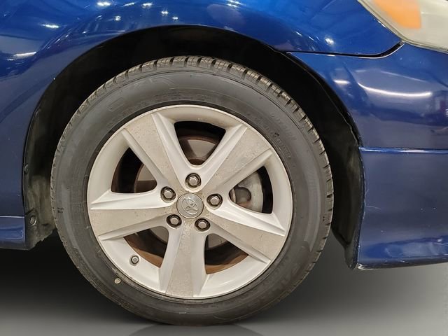 Used 2010 Toyota Camry SE FWD image 22