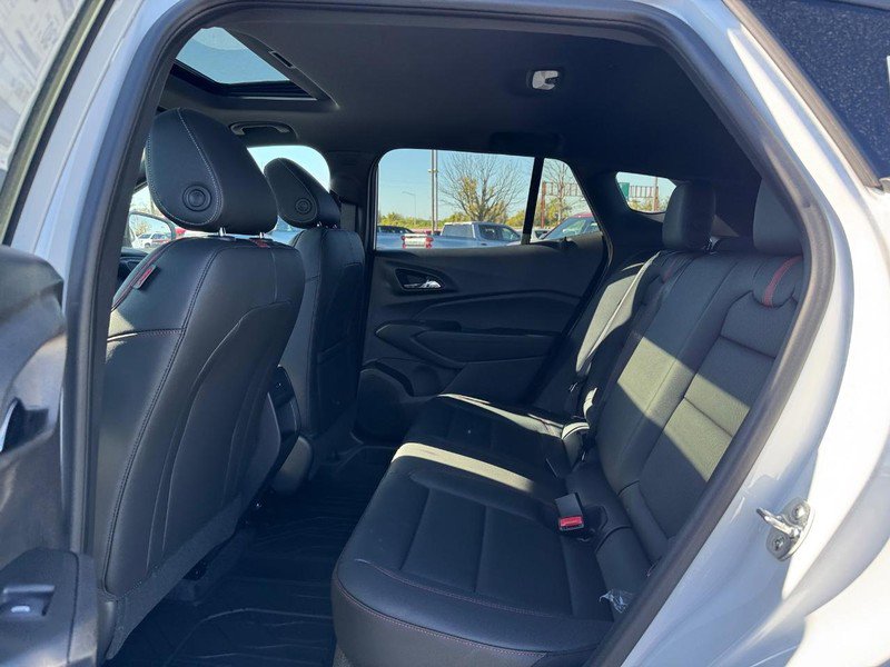 New 2026 Chevrolet Trax RS w/ Sunroof Package image 5