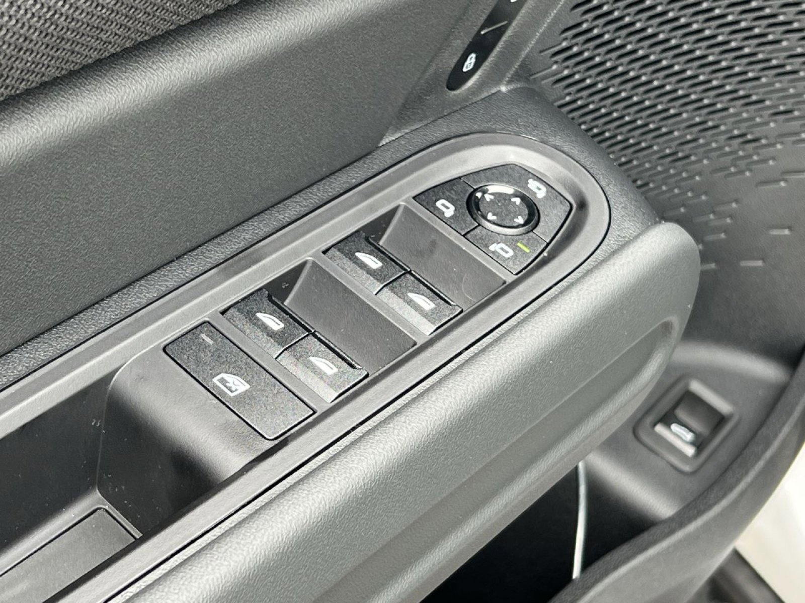 Used 2025 MINI Cooper Countryman S image 12