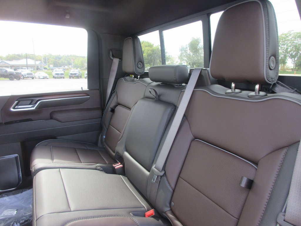 New 2026 GMC Sierra 3500 Denali w/ Denali Reserve Package image 13