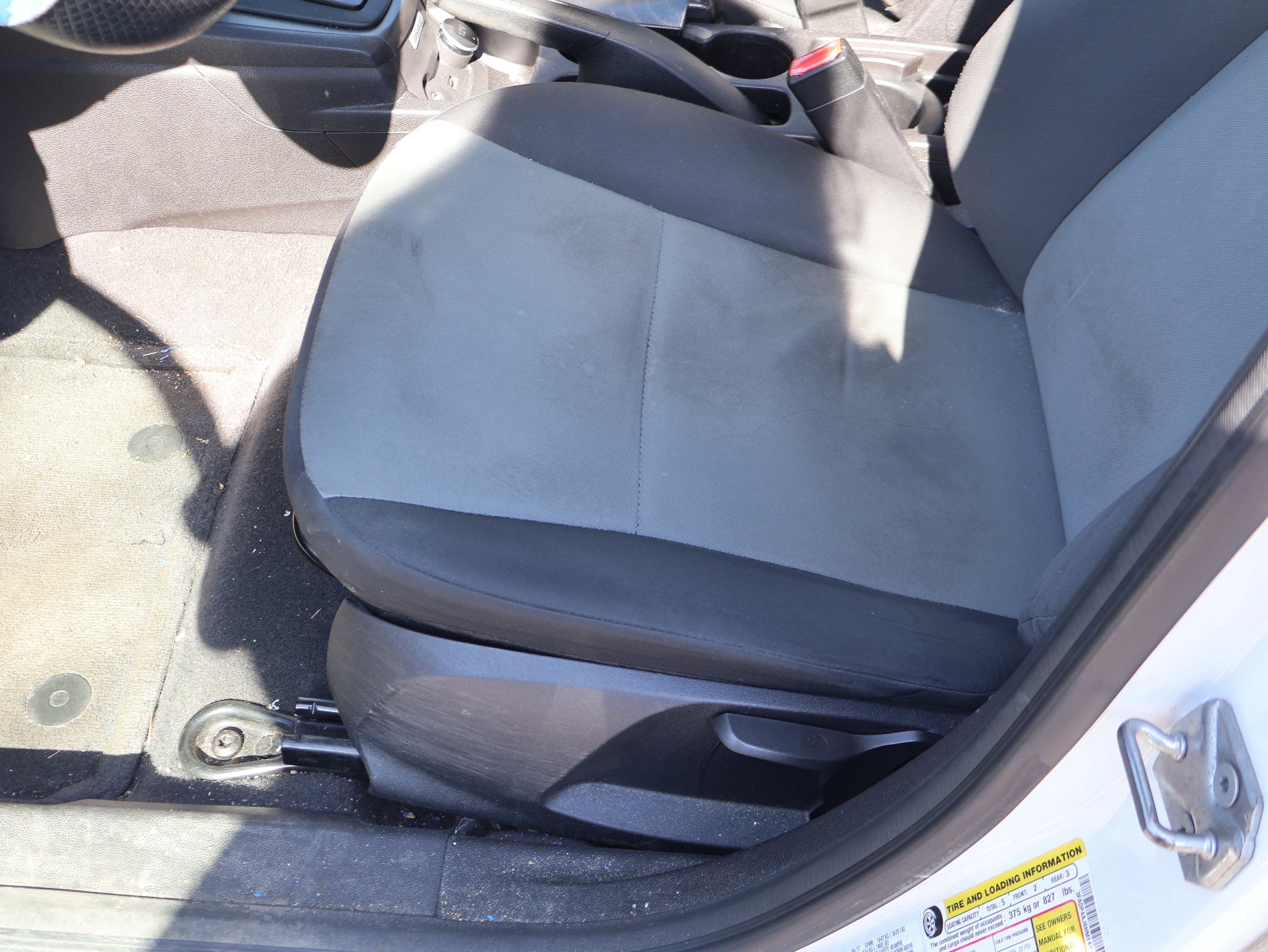 Used 2017 Ford Fiesta S image 34