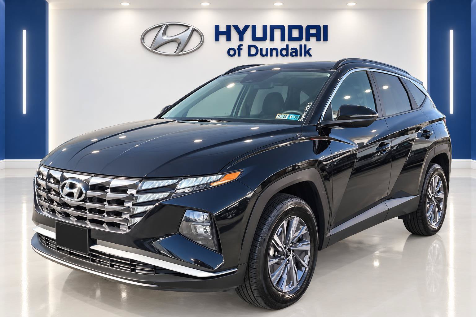 Used 2022 Hyundai Tucson Blue AWD/4WD image 1