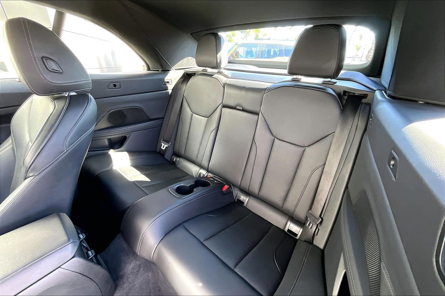 Used 2025 BMW 430i Convertible image 26