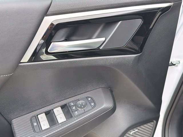 New 2026 Mitsubishi Outlander SE FWD image 23