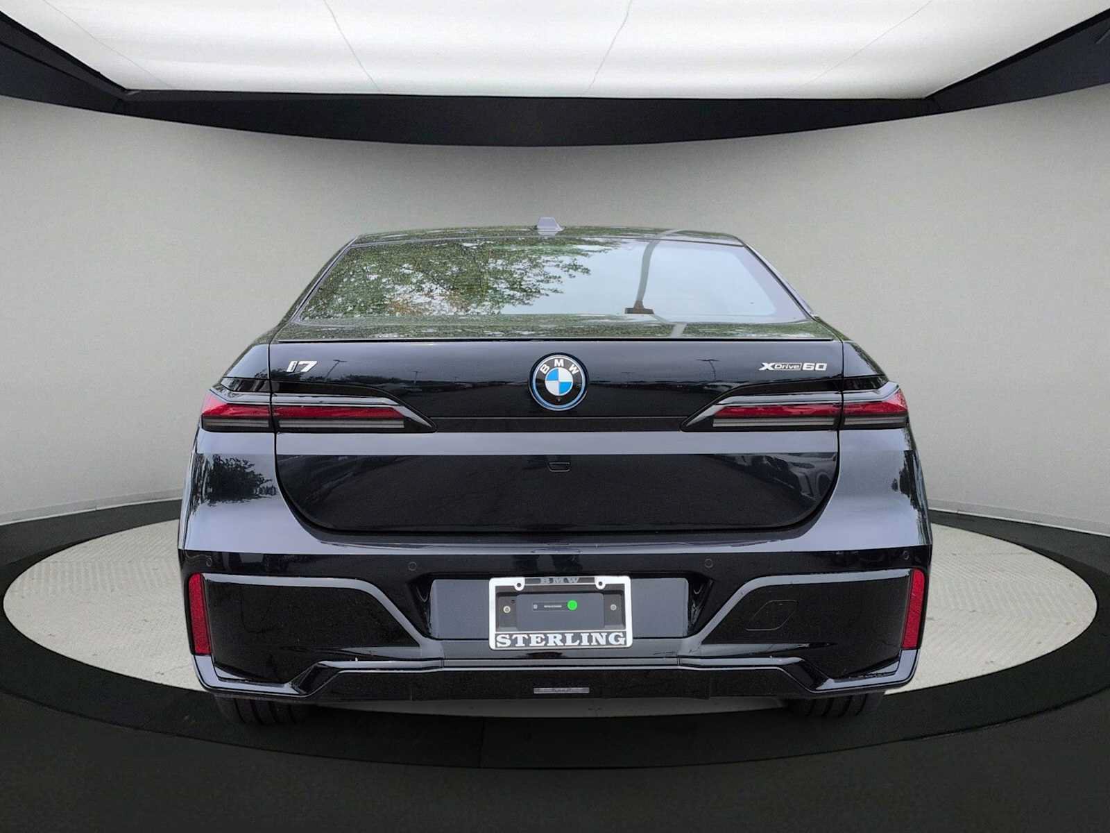 New 2026 BMW i7 xDrive60 AWD/4WD image 7