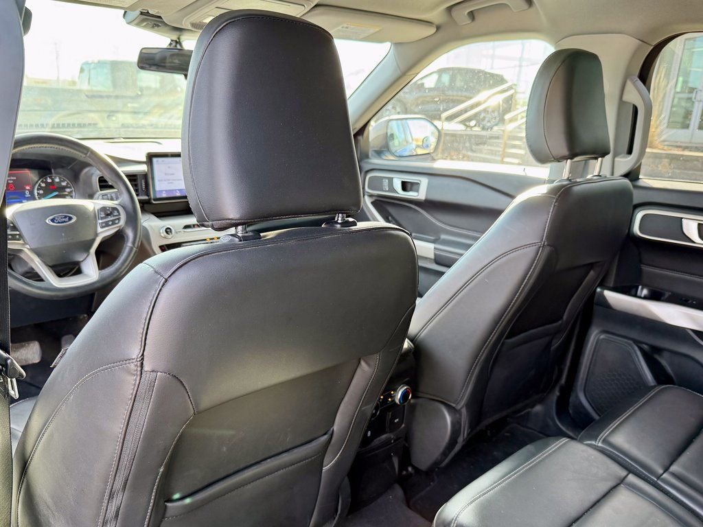 Certified 2023 Ford Explorer XLT w/ Equipment Group 202A image 12