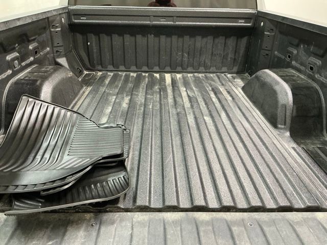 Used 2023 Chevrolet Silverado 1500 Custom image 16