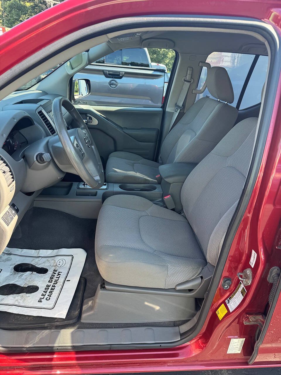Used 2019 Nissan Frontier SV AWD/4WD image 10