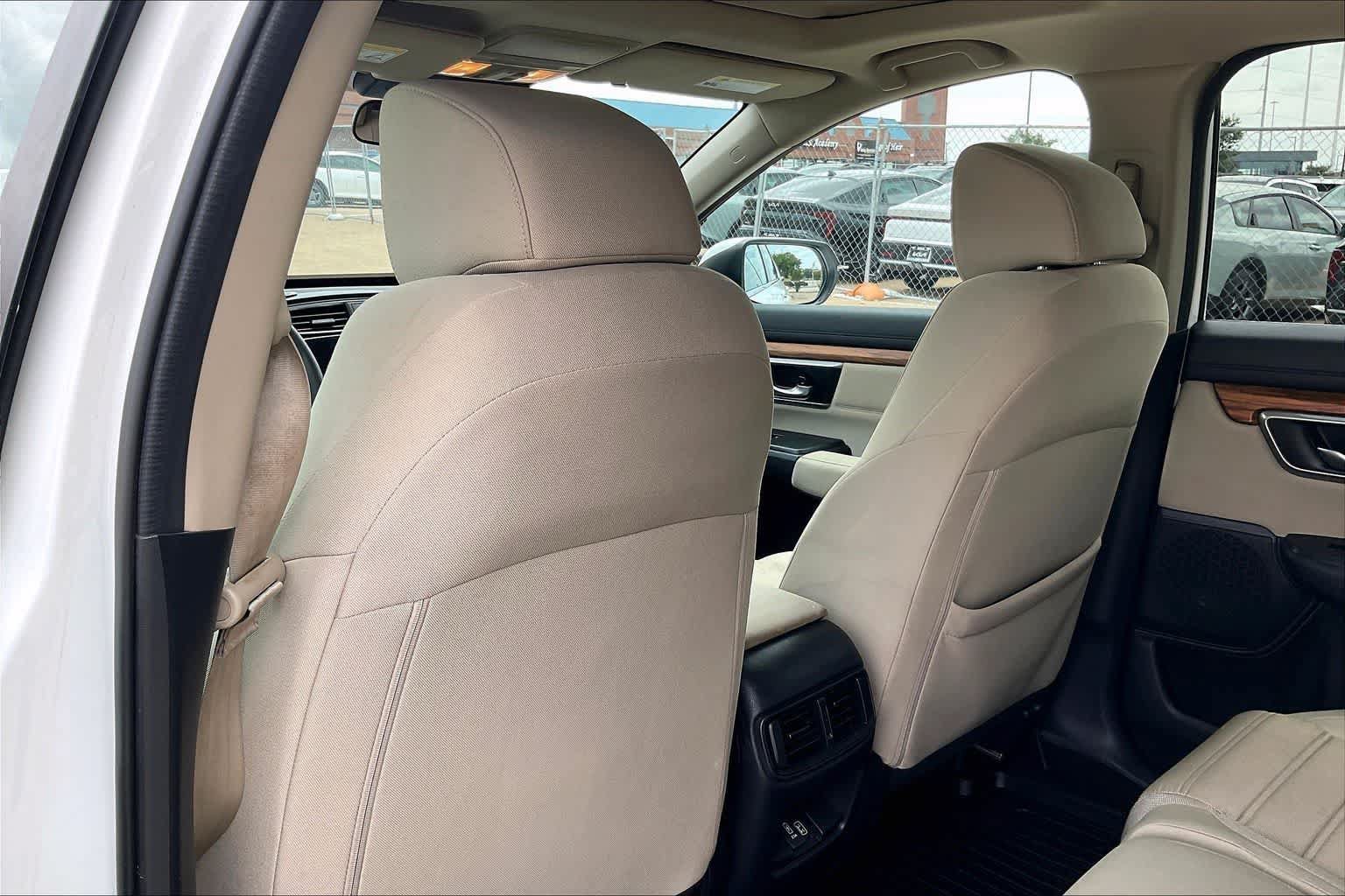 Used 2018 Honda CR-V EX image 11