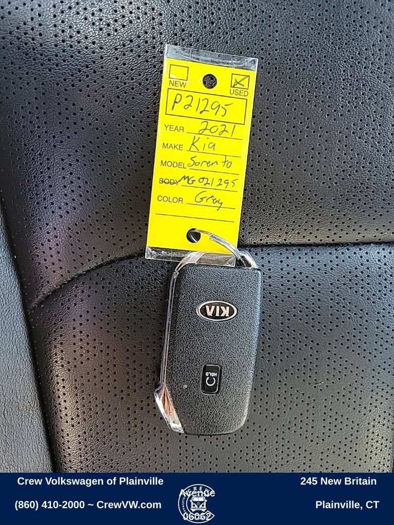 Used 2021 Kia Sorento S FWD image 36