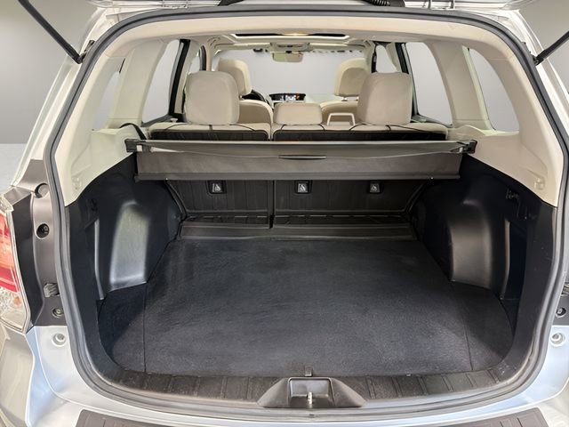 Used 2017 Subaru Forester 2.5i Premium w/ Protection Package #1 AWD/4WD image 33