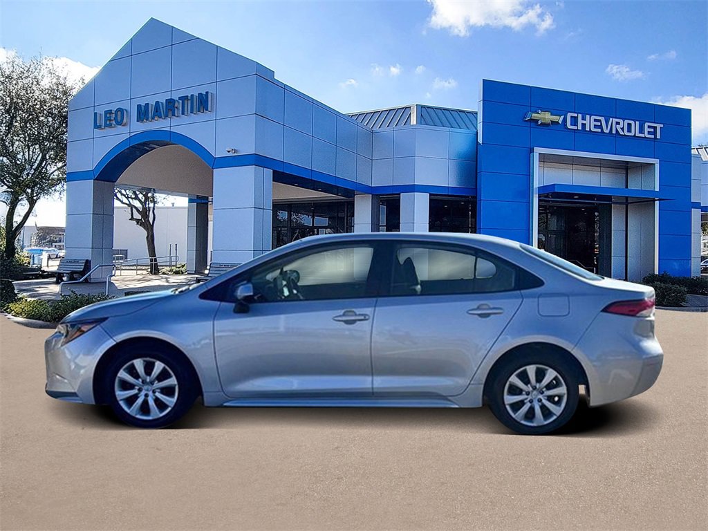 Used 2024 Toyota Corolla LE image 8