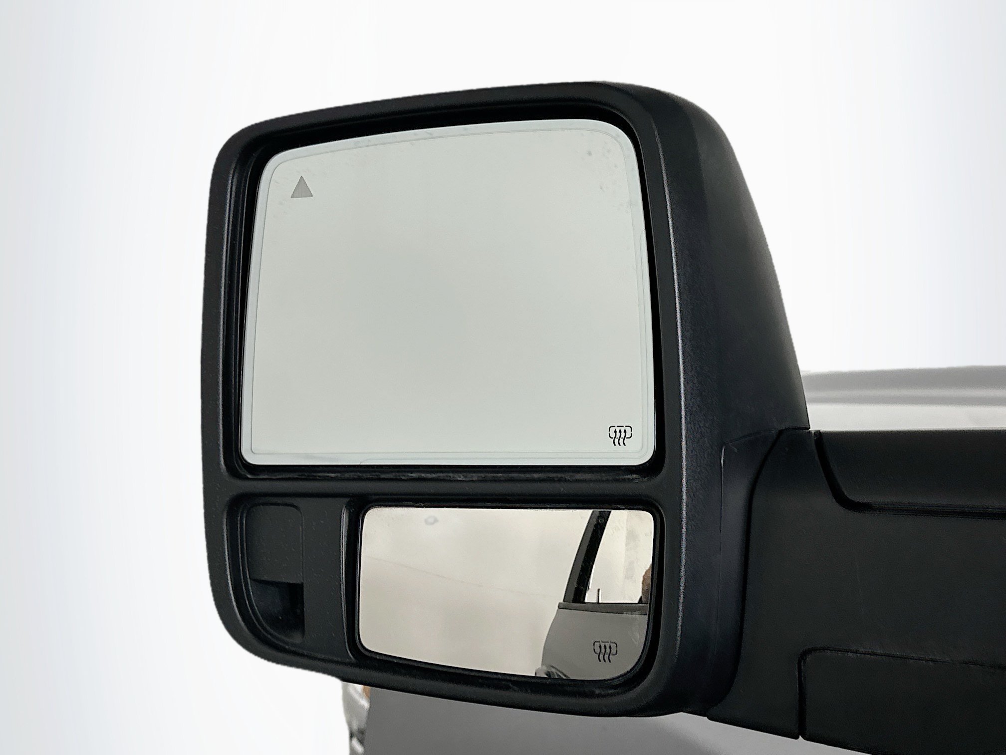 Used 2024 RAM 2500 Laramie AWD/4WD image 16