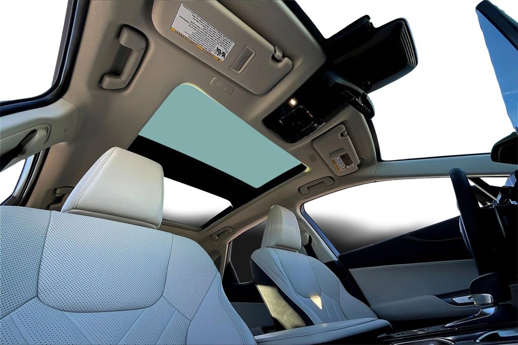 Used 2025 Lexus NX 300h AWD w/ Accessory Package (2T) image 17