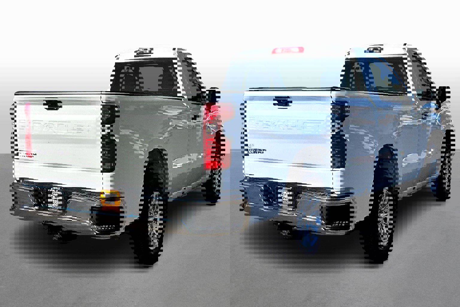 Used 2022 Chevrolet Silverado 1500 W/T image 2