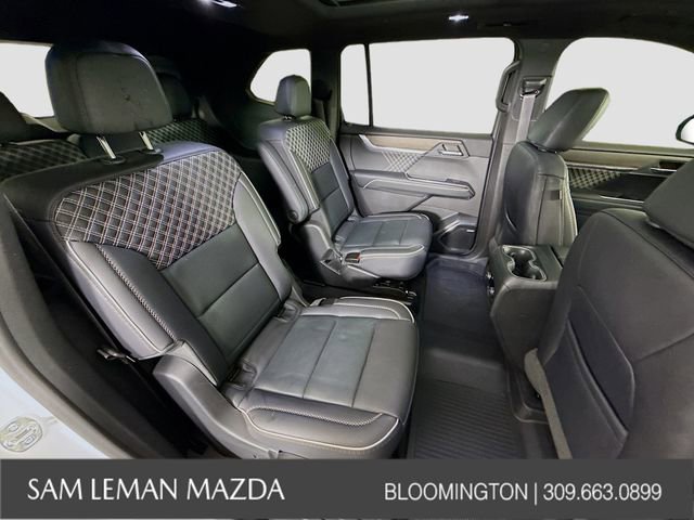 Used 2024 GMC Acadia Denali image 29