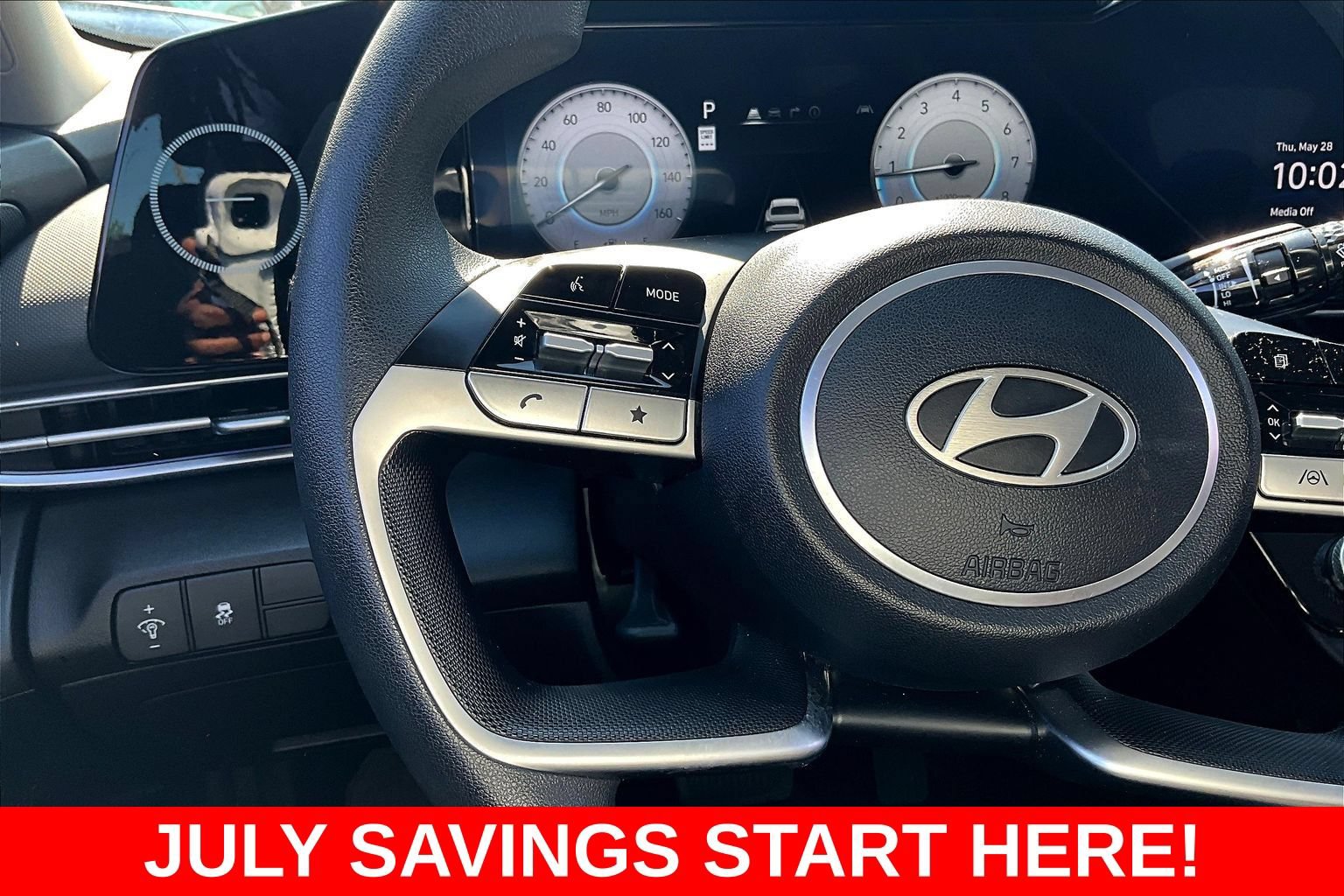 Used 2024 Hyundai Elantra SEL FWD image 12