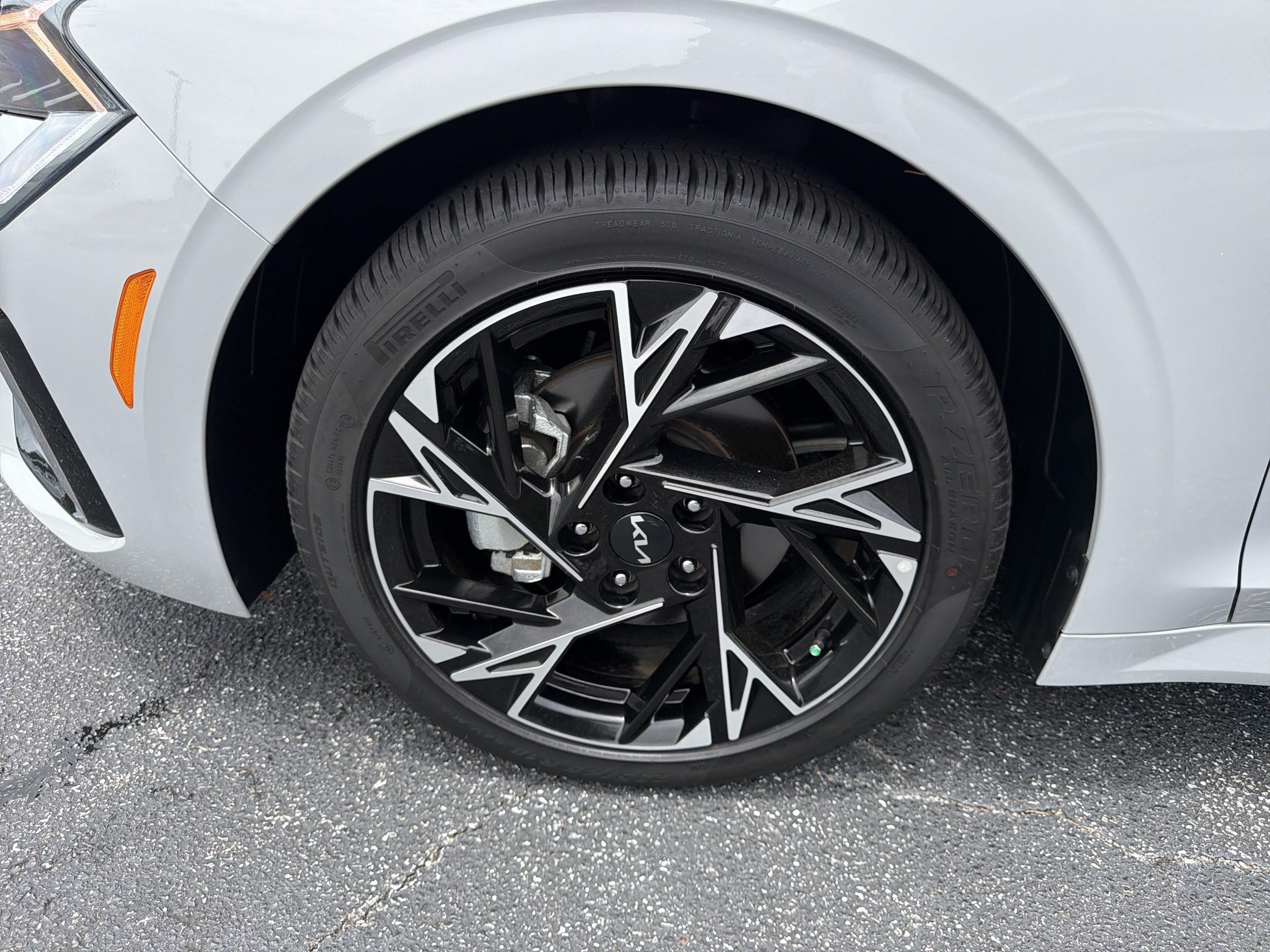 Used 2025 Kia K5 GT-Line w/ GT-Line Premium Package FWD image 11