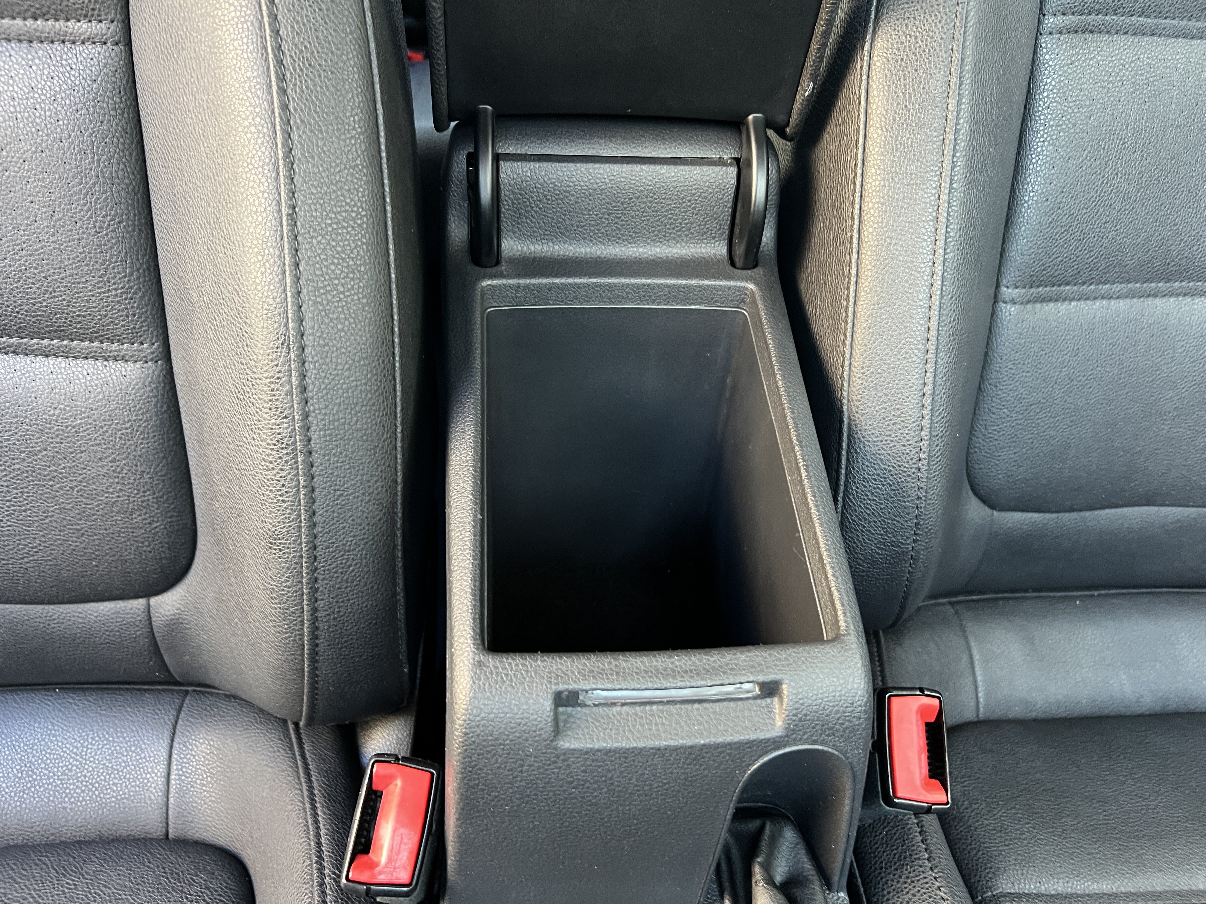 Used 2011 Volkswagen Jetta TDI FWD image 22