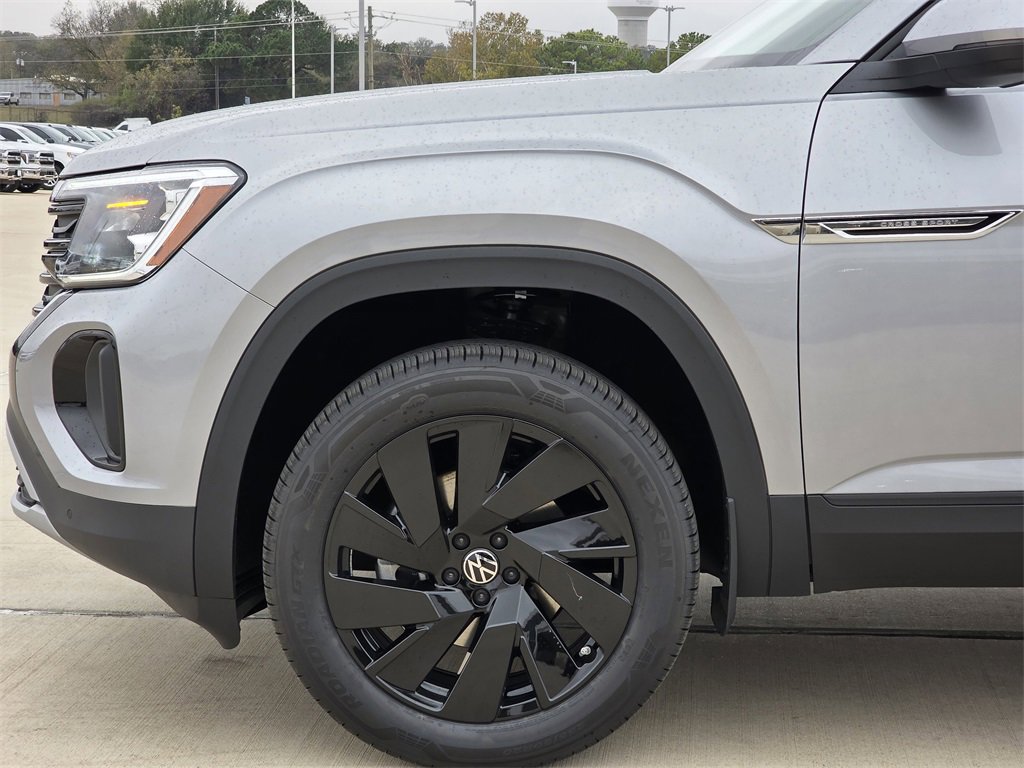 New 2026 Volkswagen Atlas Cross Sport SE image 5