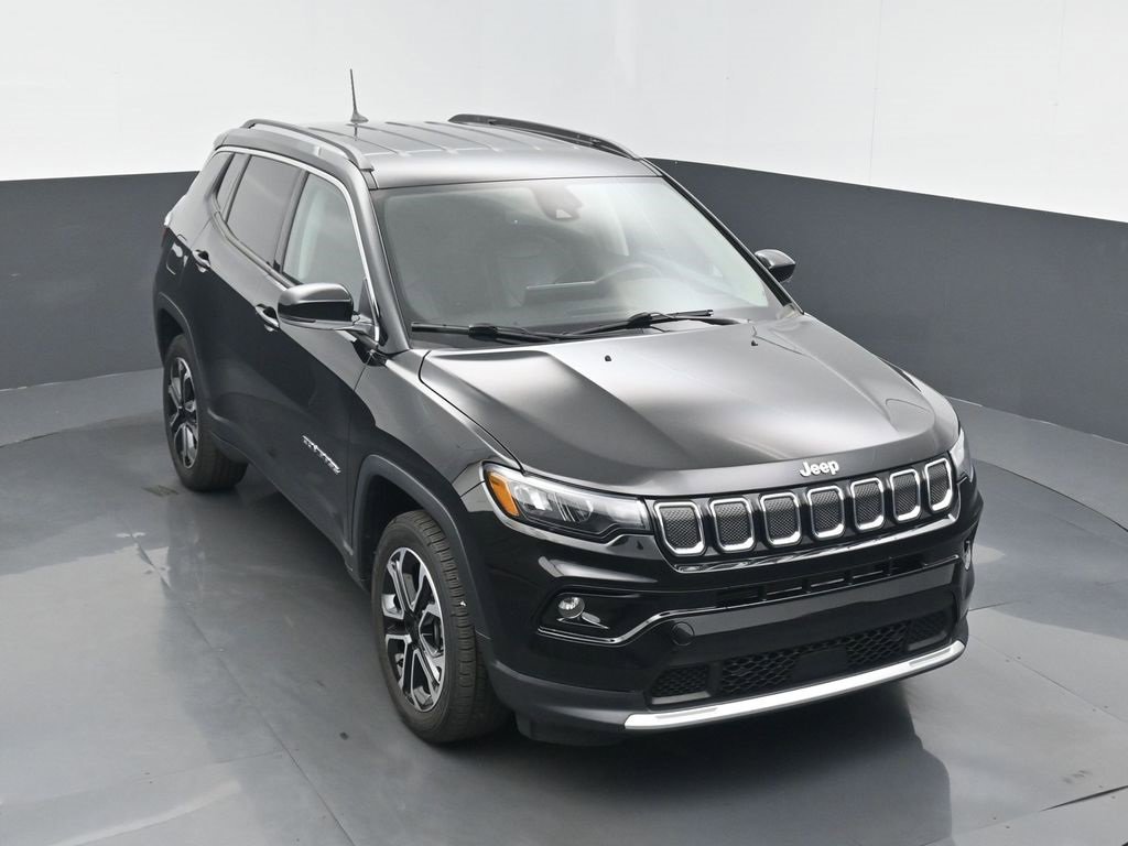 Certified 2022 Jeep Compass Limited image 38