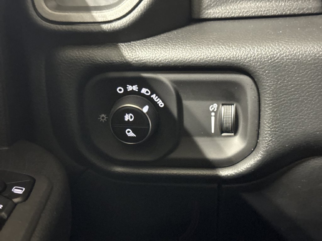 New 2027 RAM 3500 Tradesman AWD/4WD image 19