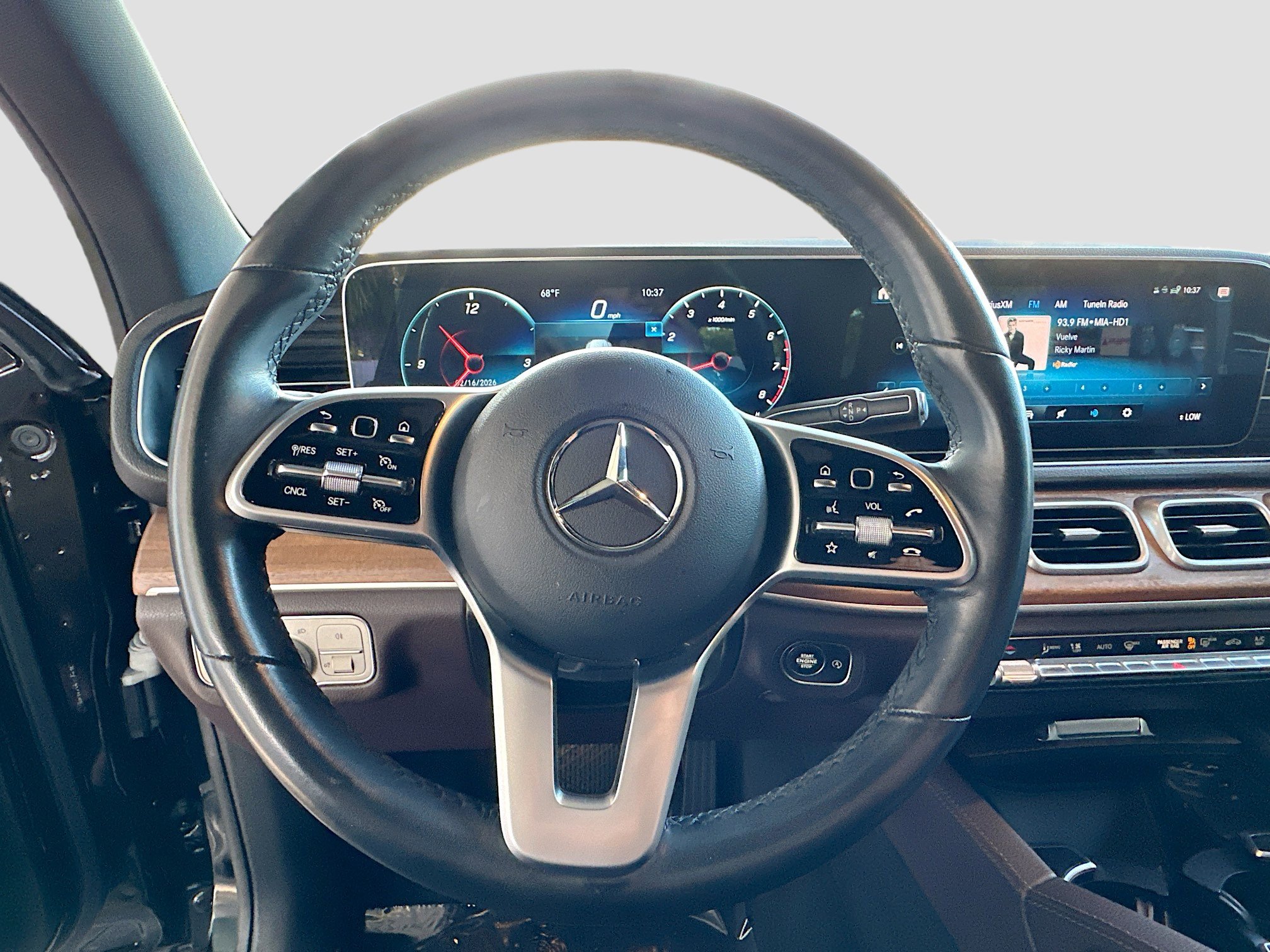 Used 2022 Mercedes-Benz GLE 350 image 11