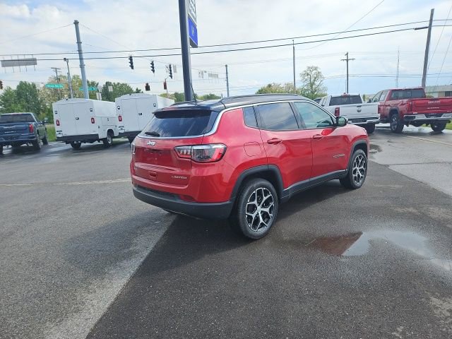 Used 2024 Jeep Compass Limited AWD/4WD image 6