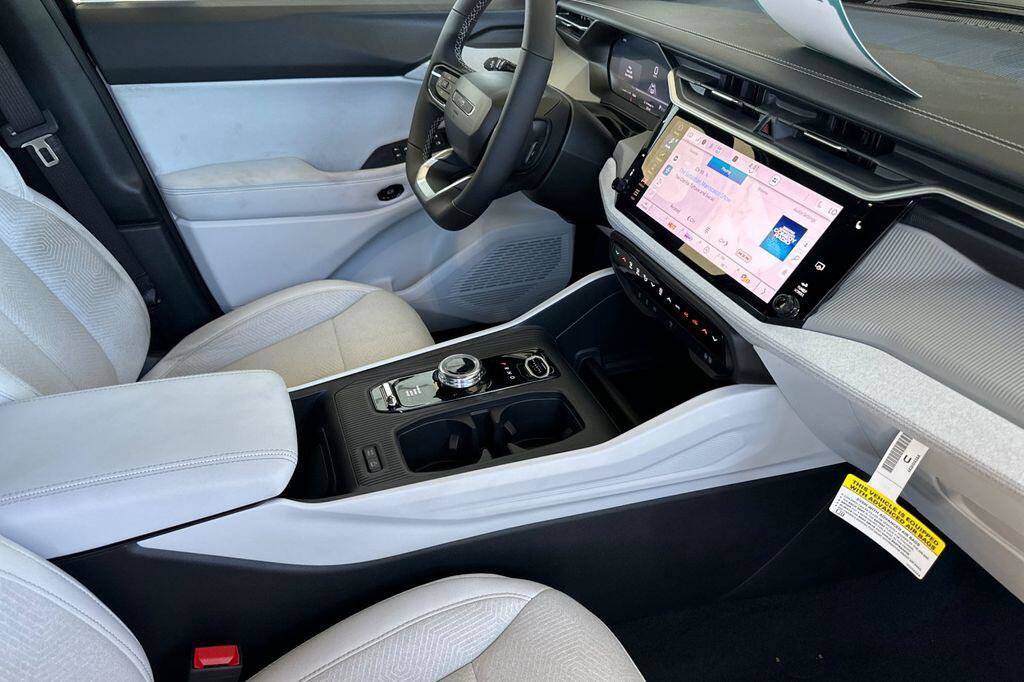 New 2026 Jeep Cherokee Laredo AWD/4WD image 16